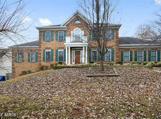 2415 Chestnut St, Falls Church, VA 22043