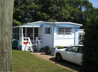 29 D St, Groton, CT 06340
