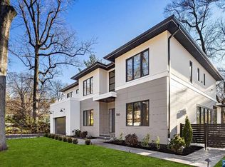 166 E Hudson Ave, Englewood, NJ 07631