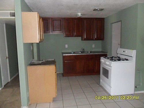 2nd image of 2554 N 60th Ave