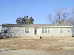 1324 E North Ave, Tonkawa, OK 74653