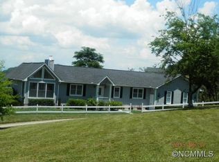 55 Winesap Ln, Waynesville, NC 28786
