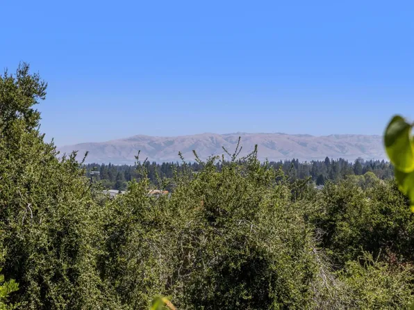 941 High Rd, Woodside, CA 94062