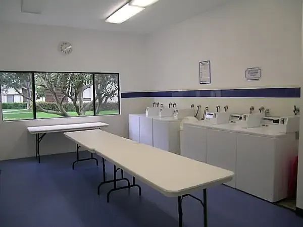 Bright and spacious laundry room!