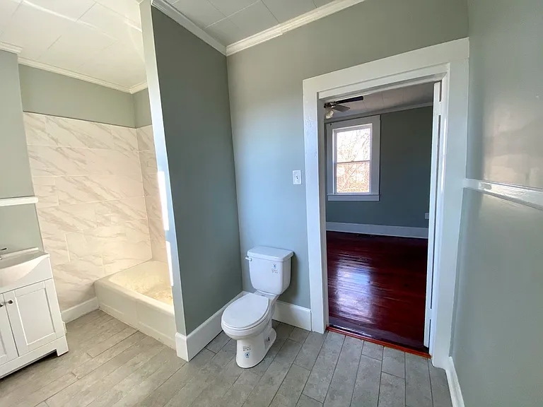 18 Sirrine St — Photo 12