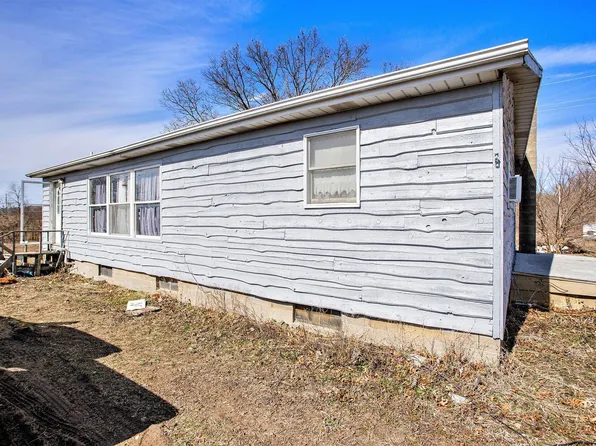 6762 Delton Rd, Delton, MI 49046