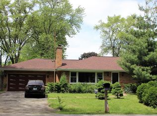 21W020 W Woodview Dr, Itasca, IL 60143