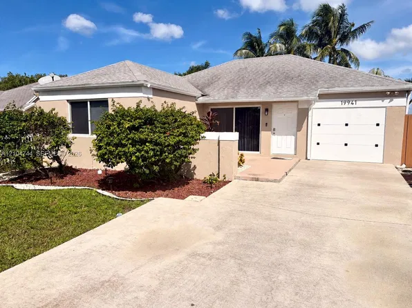 19941 NW 32nd Ave, Miami Gardens, FL 33056