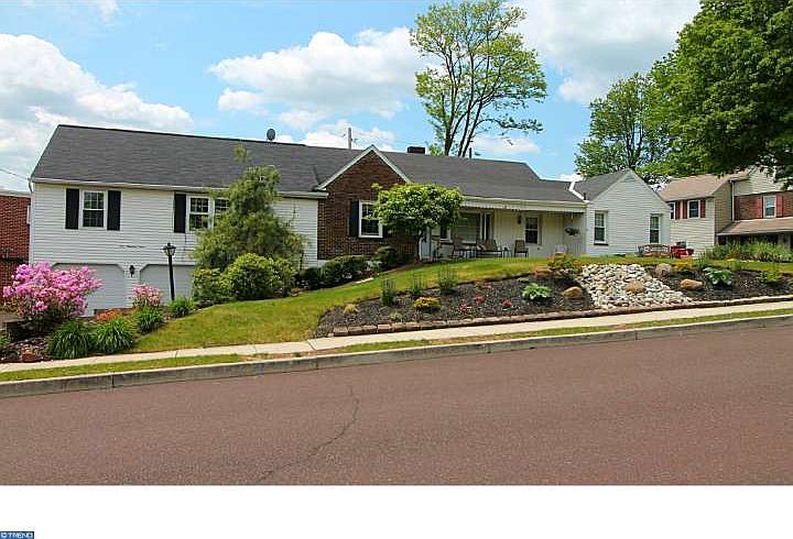 1st image of 112 Sunnyhill Dr