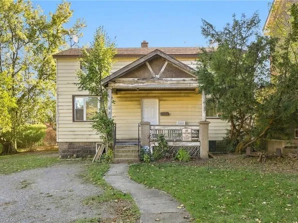 14 London St N, Hamilton, ON L8H 4B3