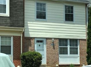 1934 Mariner Ln, Woodbridge, VA 22192