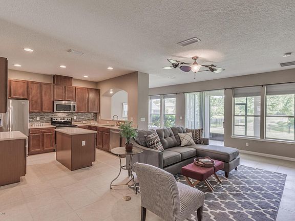 5th image of 324 Welbeck Pl