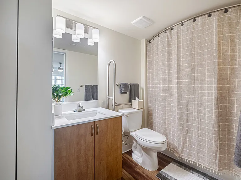 Heron Pond 55+ Apartments — Photo 13