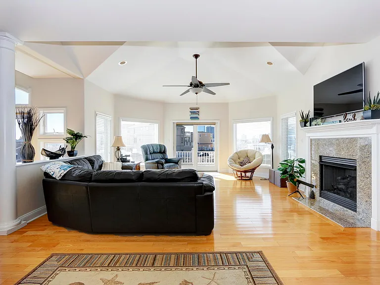 5219 Sea Spray Rd — Photo 17
