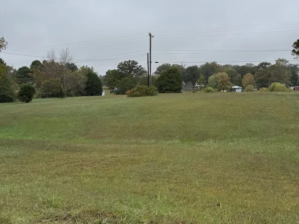 111 Crestview Ln, Cadiz, KY 42211