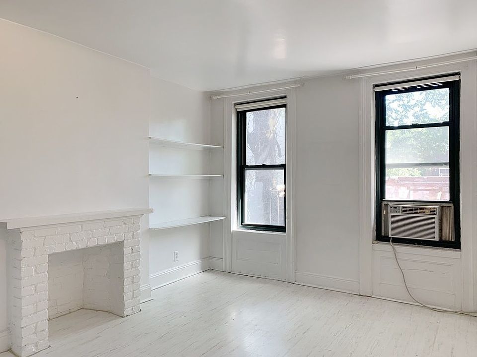 1st image of 86 Horatio St #B3