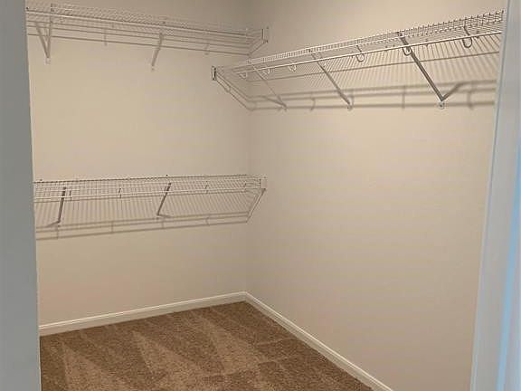 4th image of 4011 Trail De Paris #4011