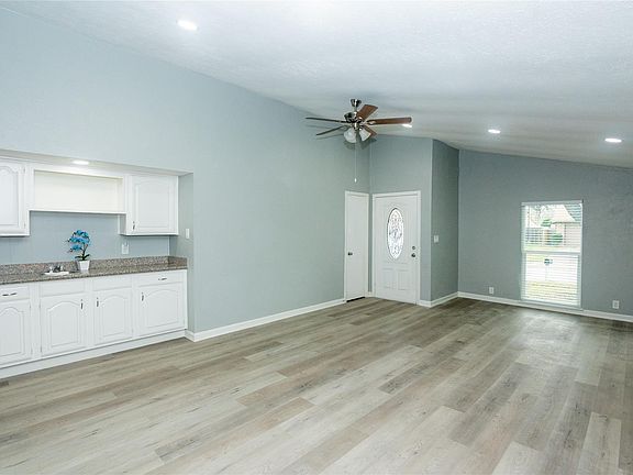 5th image of 7206 La Granada Dr