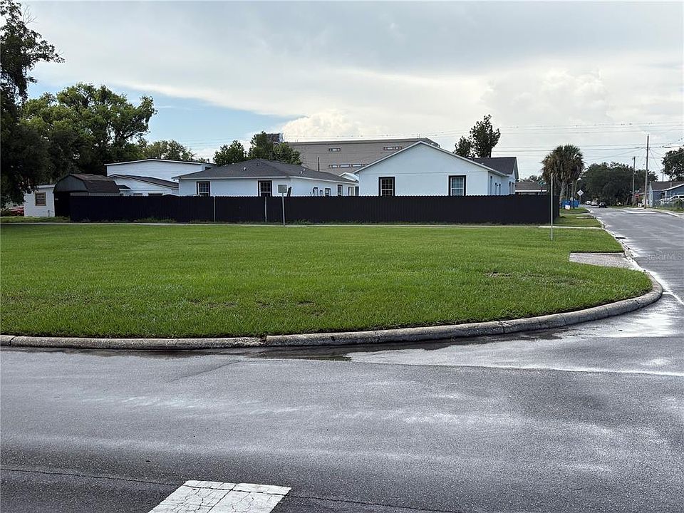 2nd image of 1233 N NEW YORK AVENUE LOT 9