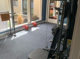 305 S Egg Harbor Rd, Hammonton, NJ 08037