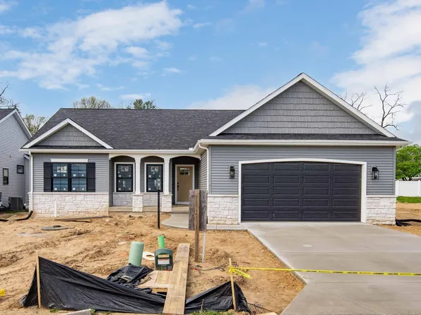 18597 Bracken Fern Ct, South Bend, IN 46637