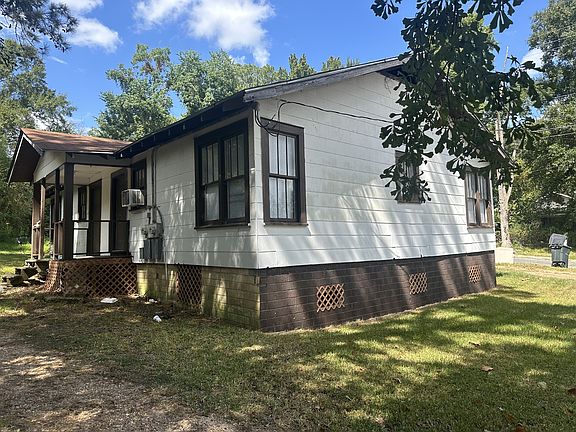 3rd image of 301 W Lula St #1