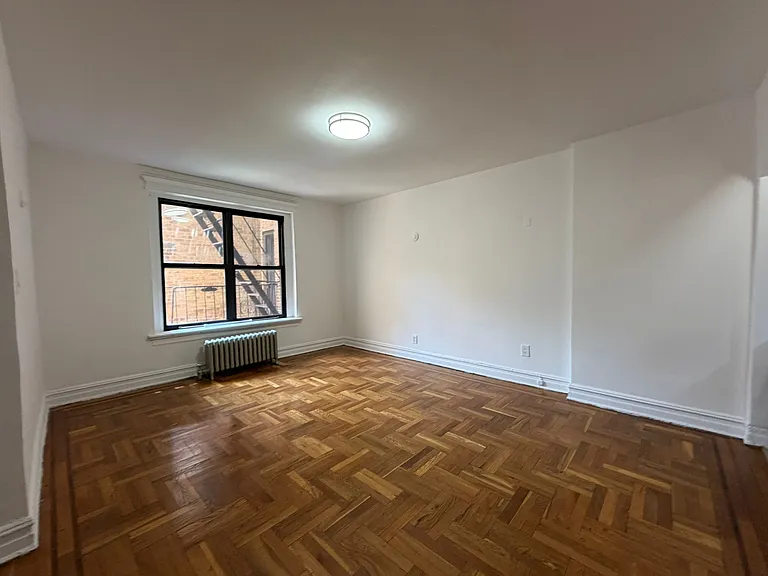 1151 Brighton Beach Ave #4A — Photo 2