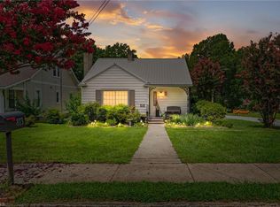 813 Carrick St, High Point, NC 27262