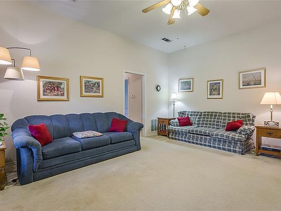 4th image of 1501 Caddo Peak Trl