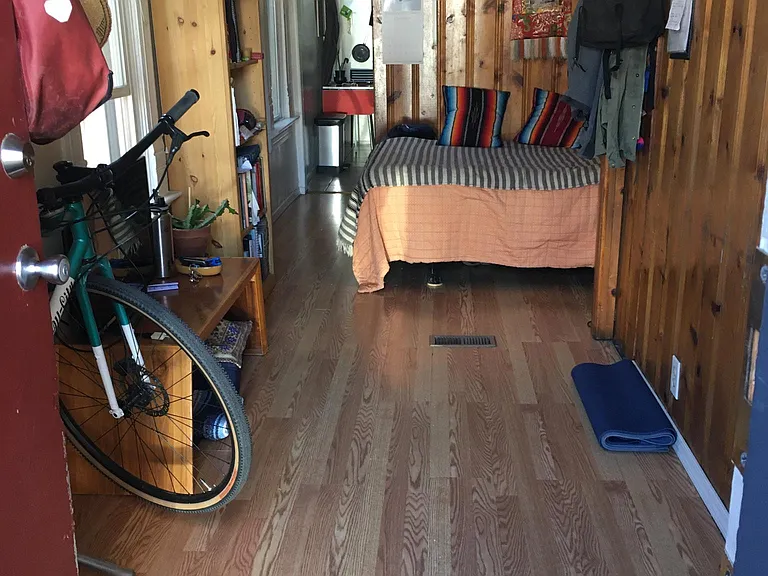222 W Ellsworth Ave #2 — Photo 5