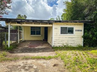 816 N Carlson St, Elsa, TX 78543