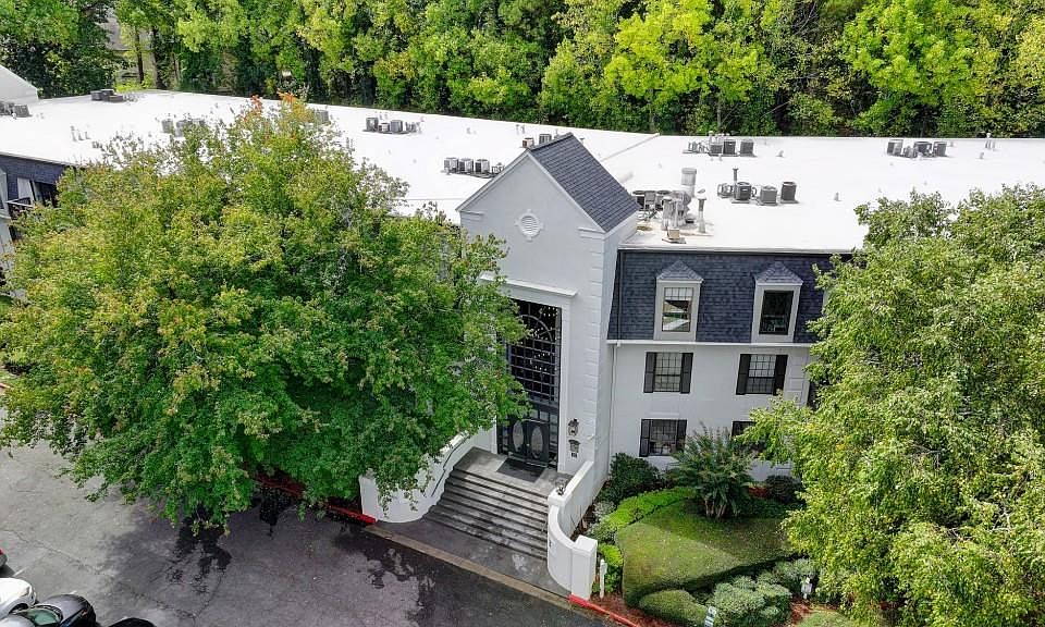 1st image of 3114 Pine Heights Dr NE #3114