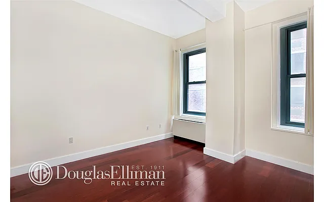 Rented by Douglas Elliman | media 25