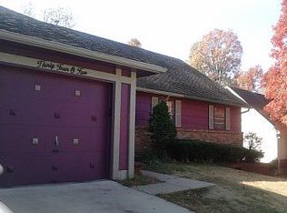 3405 E 105th Ter, Kansas City, MO 64137