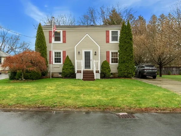 62 Northwood St, Feeding Hills, MA 01030