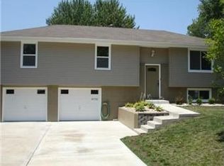 10712 N Walnut St, Kansas City, MO 64155
