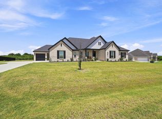 341 Wagon Trl, Waxahachie, TX 75165