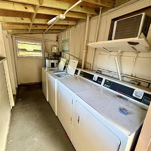 908 Beverly Ave #C — Photo 10
