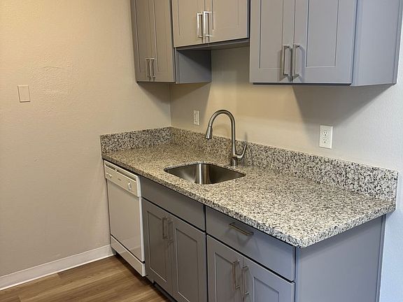 3rd image of 17455 SE Washington Ct #72