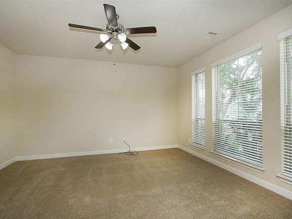 5th image of 19046 Sweet Springs Ln