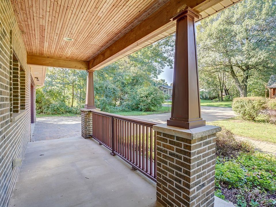 1st image of 2100 Yahara Dr