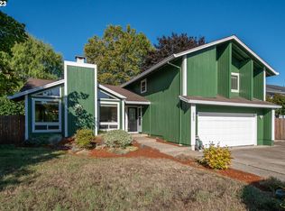 363 NE 16th Ave, Hillsboro, OR 97124