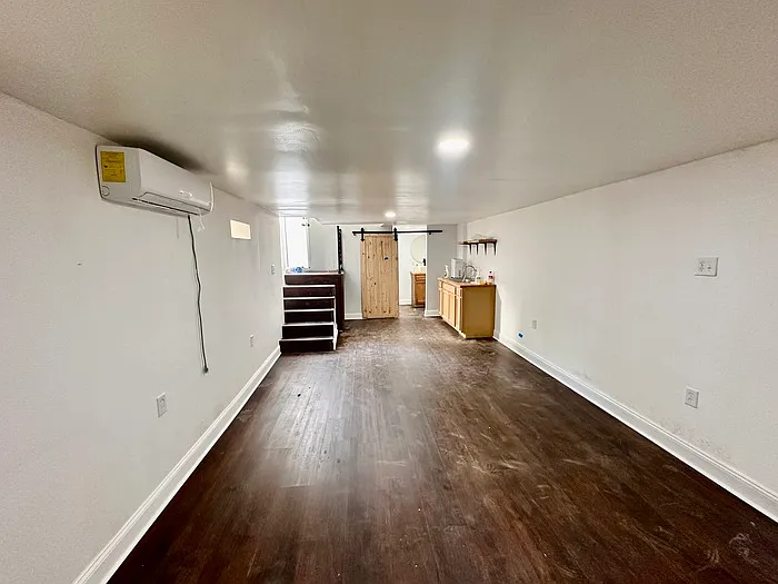 621 N Parker Ave #BASEMENT STUDIO APAR — Photo 4