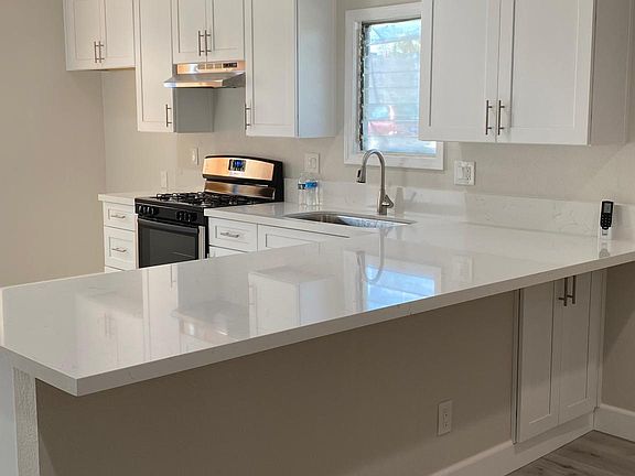 5th image of 755 N Palmetto Ave #C