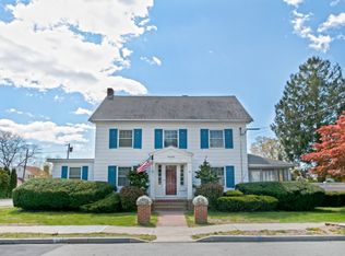 48 Glenwood Ave, New London, CT 06320