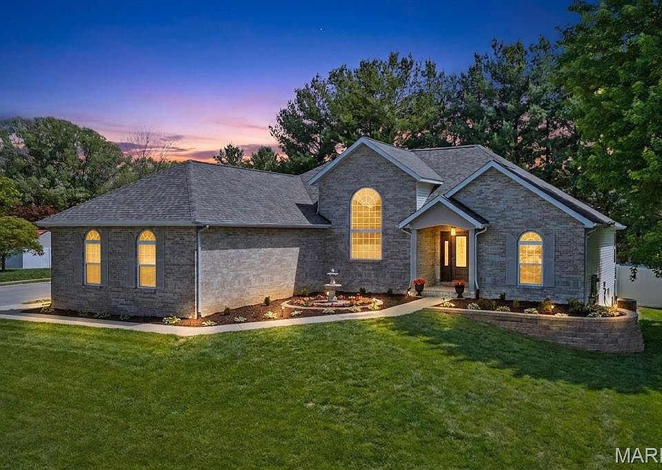 1st image of 2654 Meridian Lake Dr