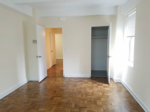 4th image of 300 E 57th St APT 7B