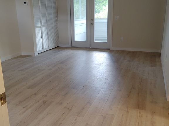 3rd image of 5323 Desoto Pl Unit B