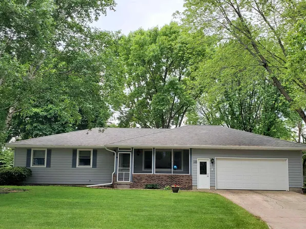 18 Parkway Dr, Spencer, IA 51301