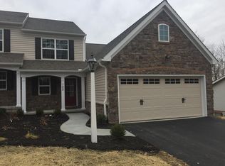 122 City Mill Rd, Lancaster, PA 17602